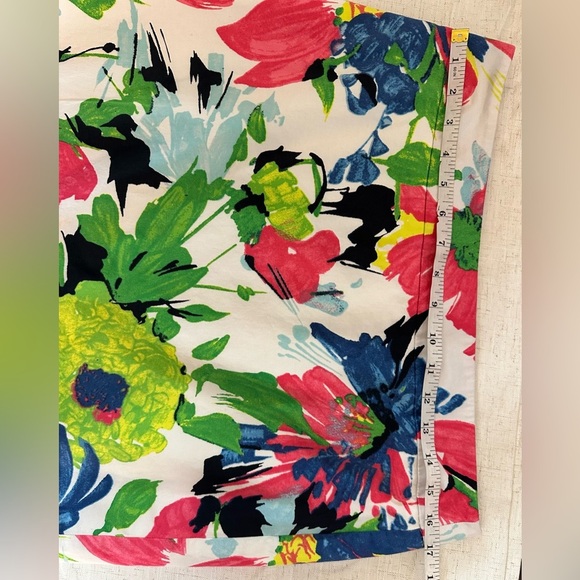 Ann Taylor White and Green Pencil Skirt Knee-Length Resort Wear 🌴🌺 - Picture 4 of 11